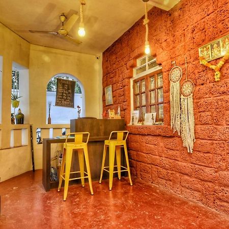 Aerostel - Backpacker'S Hostel In Goa Calangute Exterior photo